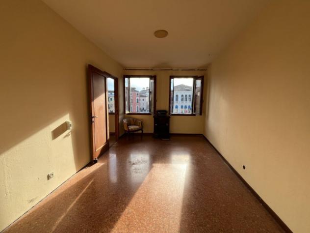 Attico / Mansarda di 200 m² con più di 5 locali in vendita a Venezia - Foto 6