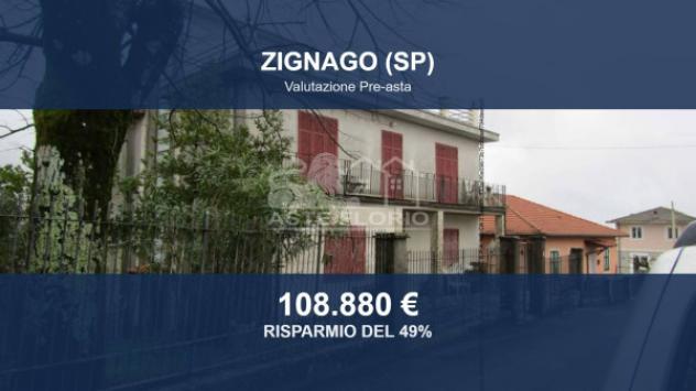 Immobile in asta di 200 m² con più di 5 locali e box auto doppio in vendita a Zignago