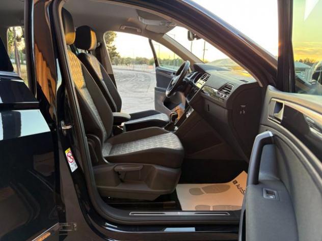VOLKSWAGEN Tiguan 2.0 TDI 150 CV SCR DSG Life rif. 23947229 - Foto 9