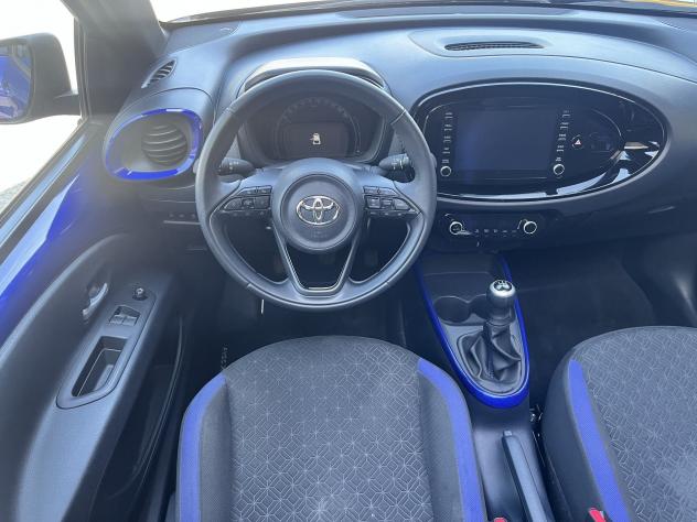 Toyota Aygo X 1.0B (72 CV) Trend - Foto 6