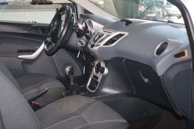 FORD Fiesta 1.4 TDCi 5p. Titanium rif. 24185986 - Foto 7
