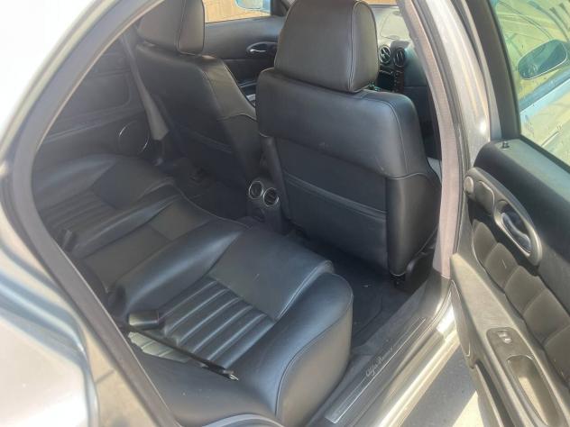 Alfa Romeo 166 2.4 JTD Distinctive - Foto 6