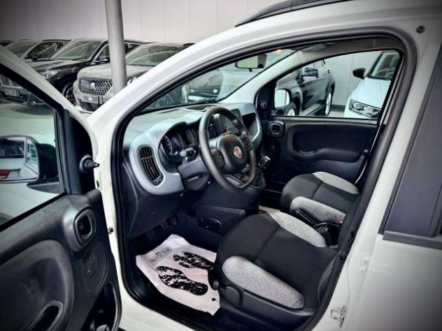 Fiat Panda 1.0 70CV Hybrid City Life - Foto 8