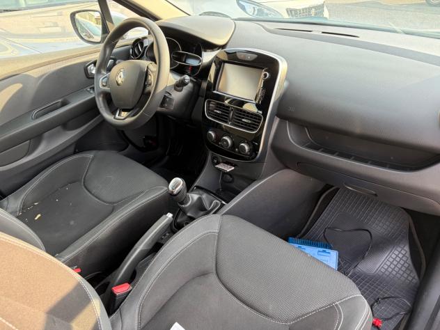 Renault Clio Sporter dCi 8V 90CV Start&Stop Energy Intens - Foto 6
