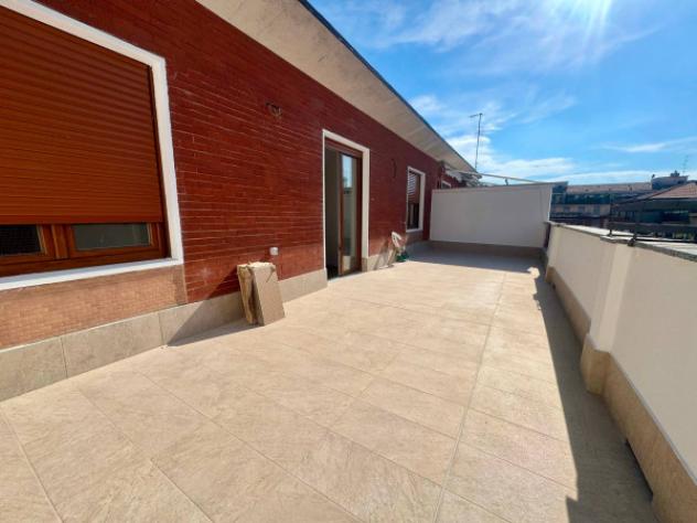 Attico / Mansarda di 103 m² con 3 locali in vendita a Milano - Foto 17