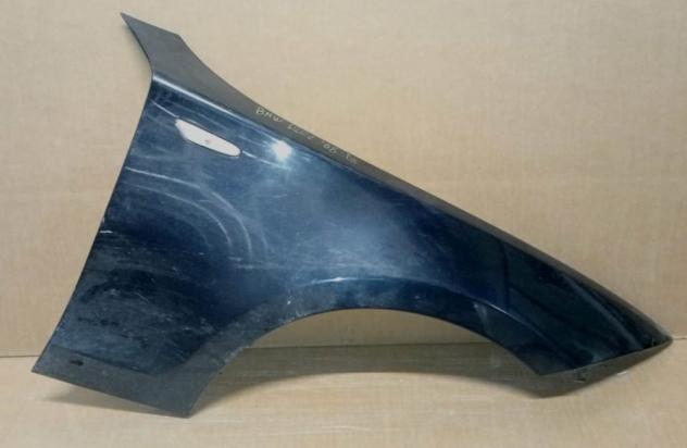 PARAFANGO ANT.D. BLU SCURO MET.  Carrozzeria  Lamierati esterni  Fiancate  Parafango ant. BMW - Serie 1 E81 3 porte - 01-03-2007 - 01-08-2012, BMW -