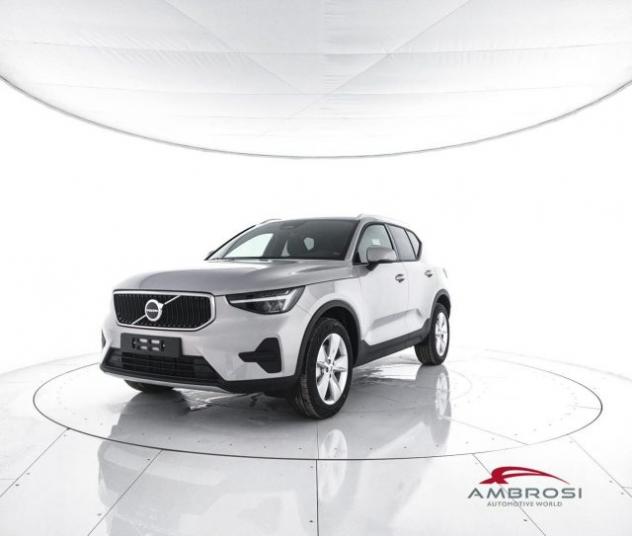 VOLVO XC40 B3 Mild hybrid Benzina Core rif. 23401356