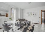 Appartamento di 70 m² con 2 locali e box auto in vendita a Varese