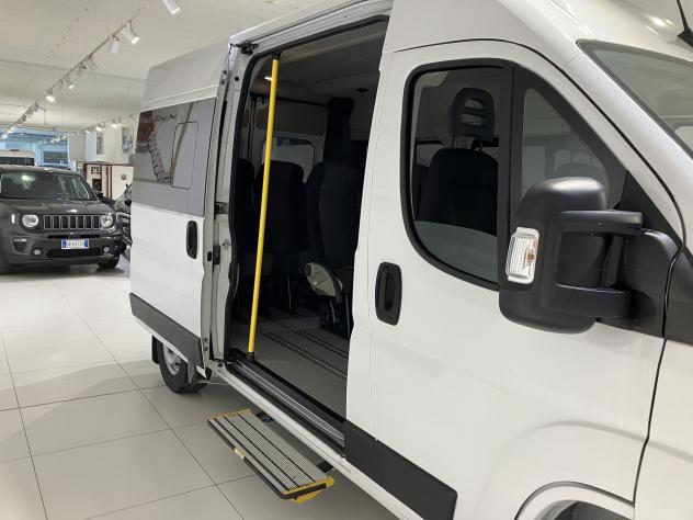 FIAT Ducato Ducato 35 2.2 Mjt 180CV 9 posti Flex Floor - Foto 5