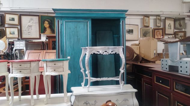 VENDO GRANDE LOTTO DI CONSOLLE &amp; TAVOLI DA PARETE DI VARIE MISURE MODELLI EPOCHE - Foto 7