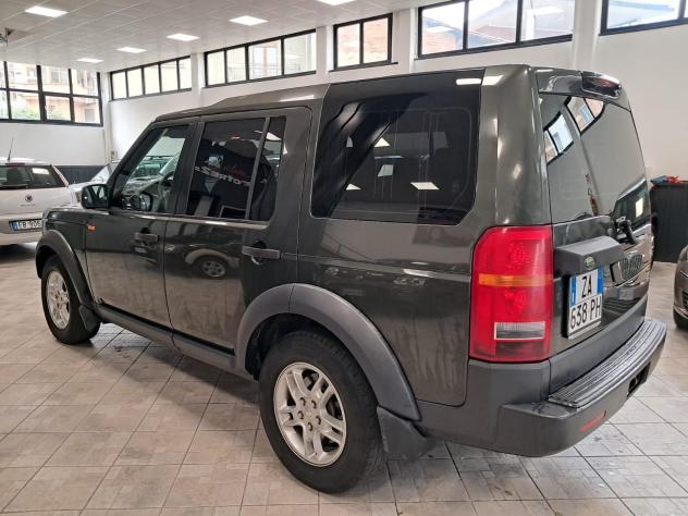 Land Rover Discovery Discovery 3 2.7 TDV6 HSE - Foto 4