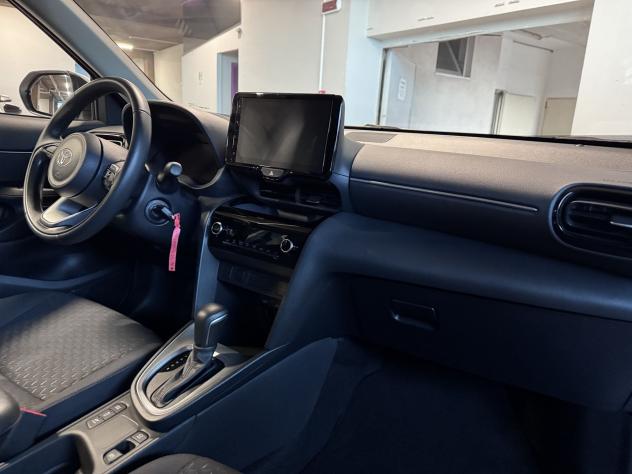 Toyota Yaris Cross 1.5H (116 CV) E-CVT Active - Foto 9