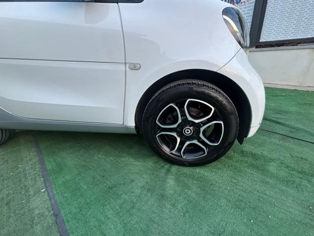 Smart ForTwo 1.0 Passion 71cv twinamic my18 - Foto 6