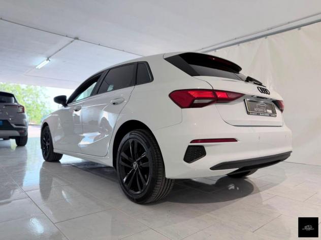 Audi A3 30TDI SPORTBACK 116CV AUTOMATICA - Foto 9