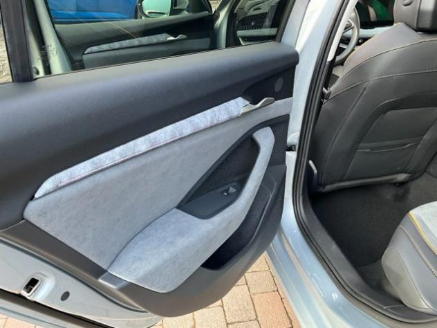 SKODA Superb 2.0 TDI DSG Wagon Style rif. 21725634 - Foto 9