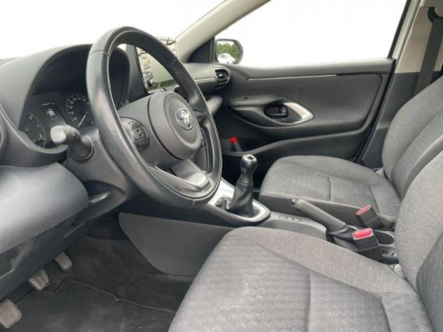 TOYOTA Yaris 1.0 5 porte Active rif. 23936343 - Foto 7