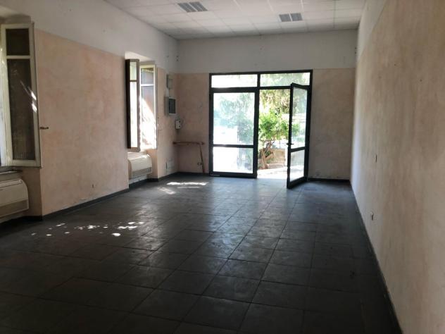 Magazzino in affitto a Massa 140 mq Rif: 1062404 - Foto 2
