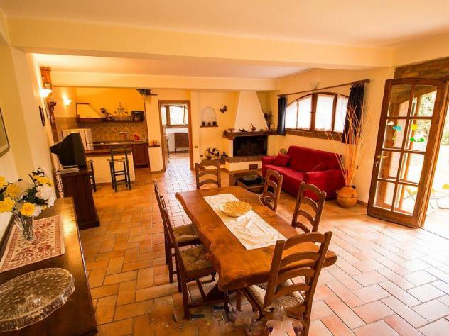 Vendita Rustico casale da 130 mq con giardino con posto auto - Foto 6