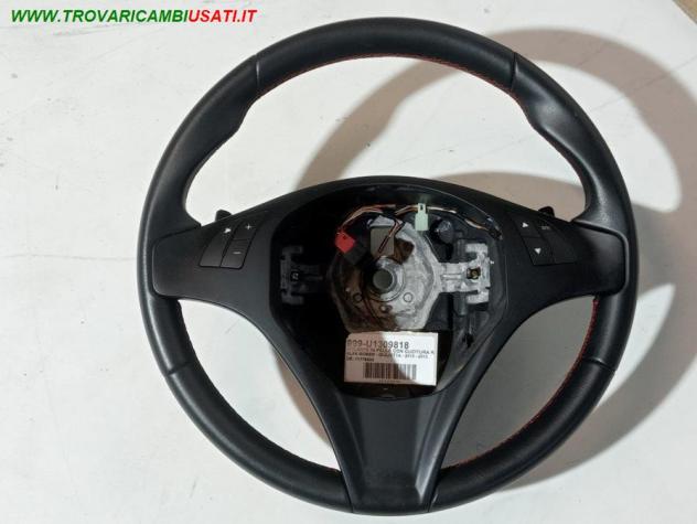VOLANTE IN PELLE CON CUCITURA ROSSA MULTIFUNZIONE  999-U1309818 Meccanica  Sterzo  Volante  Volante ALFA ROMEO - GIULIETTA - 2010 - 2013, ALFA ROMEO -
