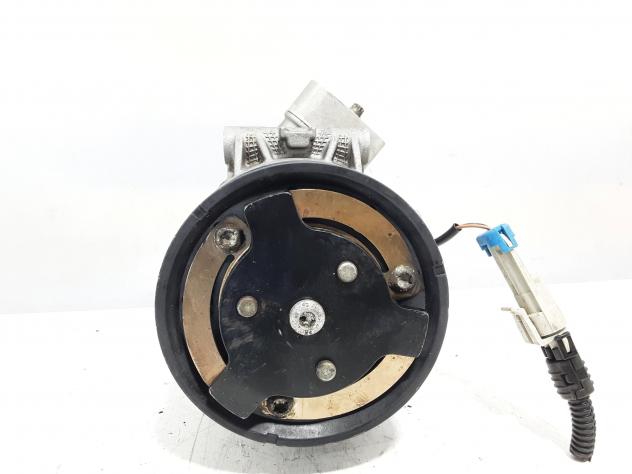 COMPRESSORE A/C OPEL Astra H Berlina 2° serie 383601234 Diesel (07) - Foto 3
