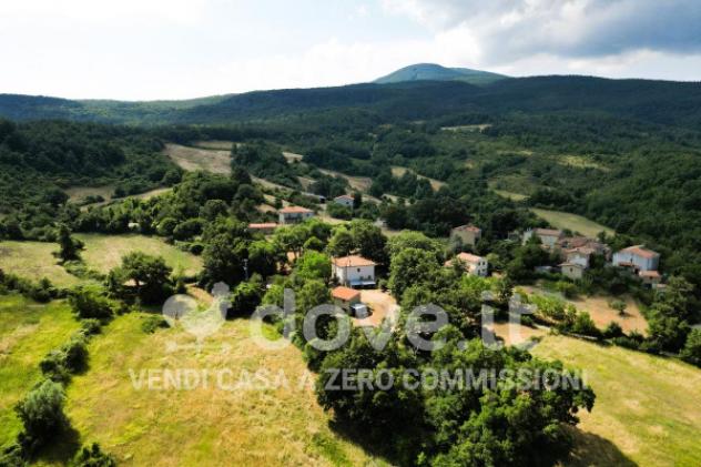 Rustico / Casale di 200 m² con più di 5 locali in vendita a Castiglione d'Orcia - Foto 14