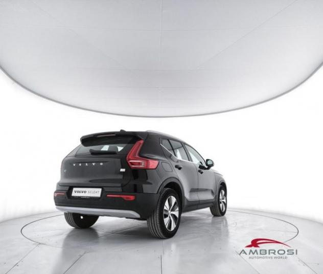 VOLVO XC40 T4 Recharge Plug-in Hybrid automatico Essential rif. 23722128 - Foto 3