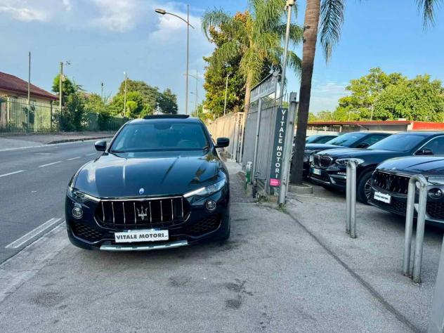 Maserati Levante 3.0 Diesel 275 CV AWD - Foto 3