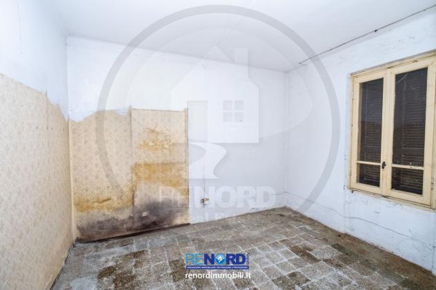 RIF. CC6262 - VALLE SALIMBENE - Villa indipendente suddivisa in due appartamenti, box auto, due cantine, ripostiglio e cortile privato. - Foto 18