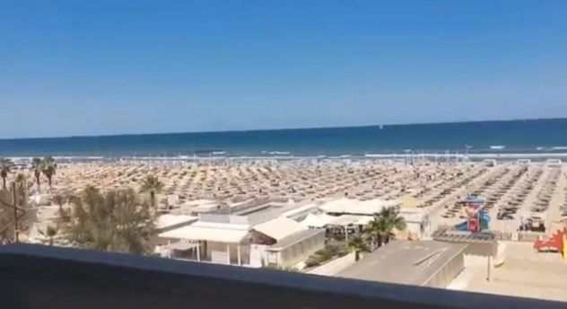 RIMINI vendo Hotel 44 camere sulla spiaggia - Foto 3