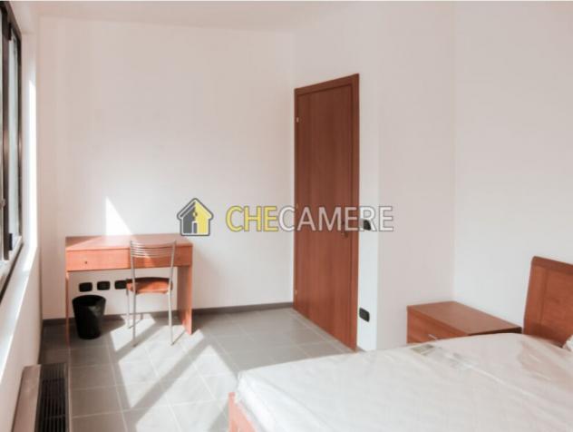 posto letto instanza indipendente SESTO SAN GIOVANNI mq120 affitto Euro495