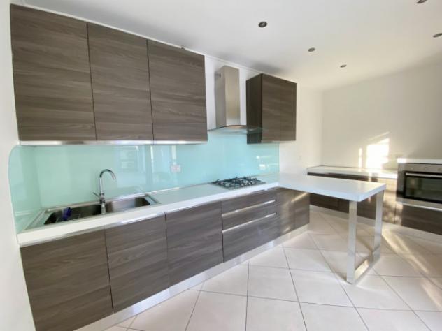 Appartamento di 130 m² con 4 locali e box auto doppio in affitto a Cadoneghe - Foto 5
