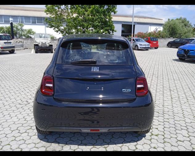 FIAT 500 500E La Nuova 3+1 Serie1 La Nuova - Icon+ 3+1 - Foto 4
