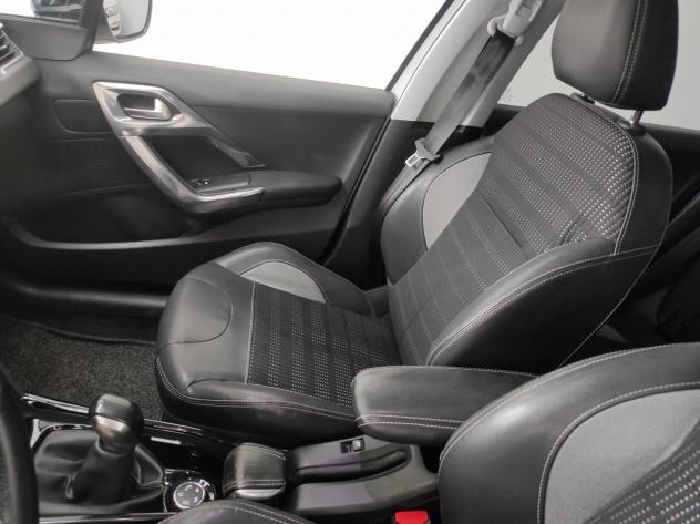 Peugeot 2008 BlueHDi TettoPa SensNavLegaPelle - Foto 8