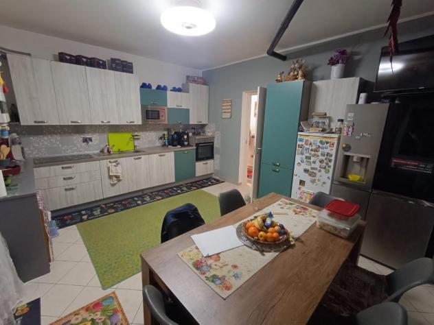Porzione di casa in vendita a Fossola - Carrara 109 mq Rif: 1396056