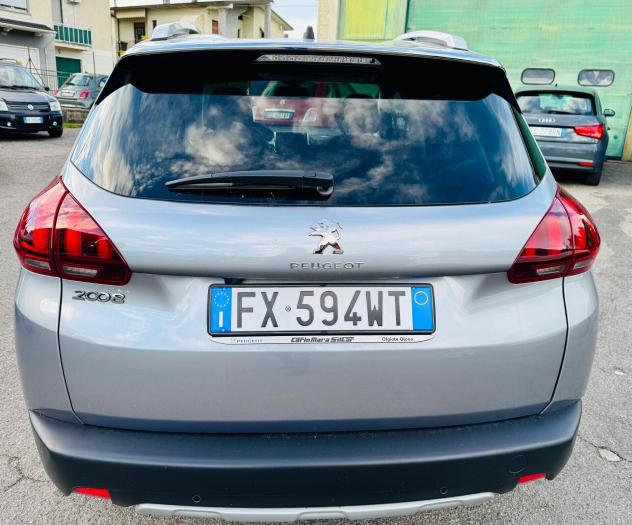 Peugeot 2008 BlueHDi 100 S&S Allure - Foto 10