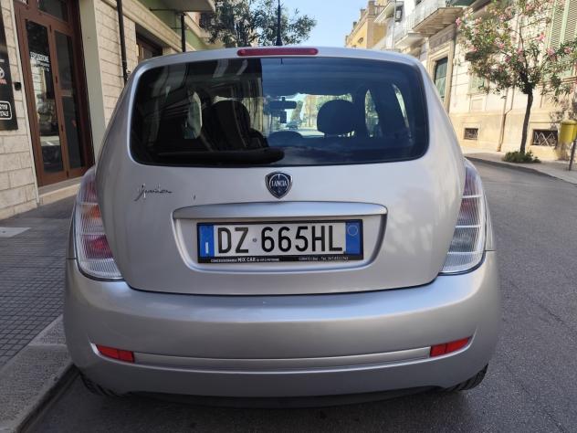 Lancia Ypsilon 1.2 BENZINA 60CV - Foto 7