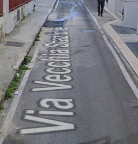 Immobile in asta di 8 m² con più di 5 locali in vendita a Bari - Foto 3