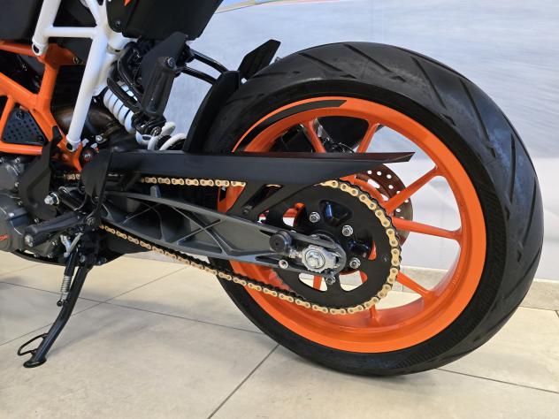 KTM 390 Duke 04/2019 - Km 16200 - Foto 6