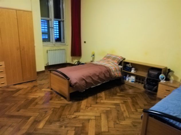 Due posti letto in 2 GRANDI DOPPIE a 10 min a piedi da Università. - Foto 5