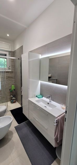 Appartamento arredato 130 m² – 2 camere – 2 bagni – Deruta - Foto 4