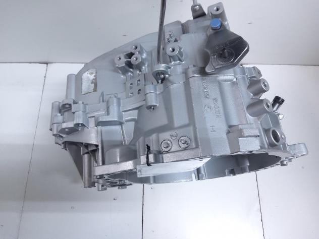 CAMBIO MANUALE COMPLETO VOLVO V40 S. Wagon 1° Serie 8251448 D 4192 T4 Diesel 1900 (9500) - Foto 5