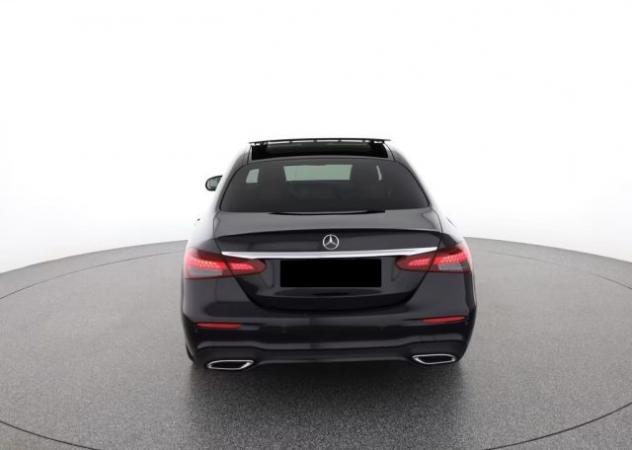 MERCEDES-BENZ E 220 d Premium Amg rif. 23417909 - Foto 4
