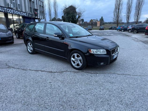 Volvo V50 D4 R-design