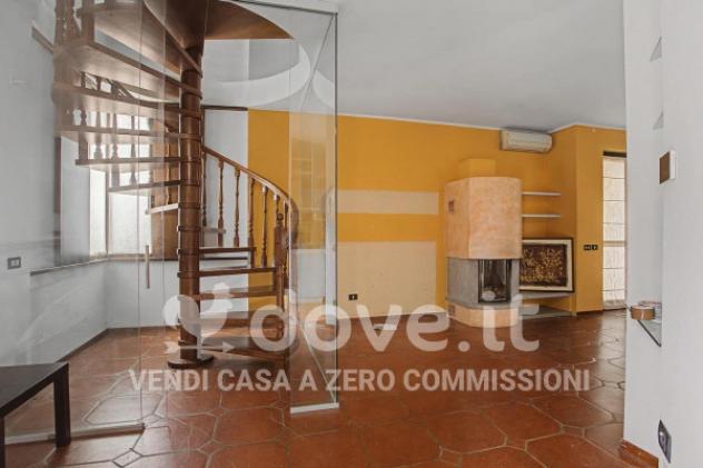 Appartamento di 162 m² con 4 locali e box auto in vendita a Gavirate - Foto 6