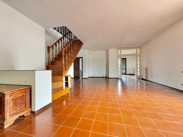 Appartamento in vendita a Ponsacco 250 mq Rif: 1394145 - Foto 2