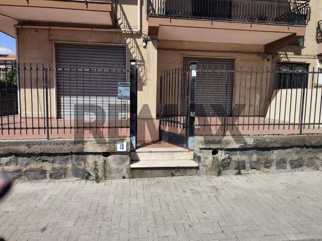 Locale Commerciale in affitto a Acireale - Foto 2