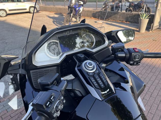 Honda GL 1800 Gold Wing allestimento Tour - Foto 10