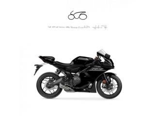 YAMAHA YZF 750 R7 YZF R7 2026