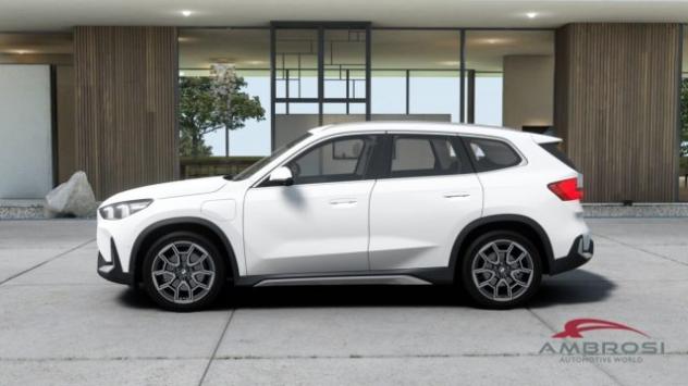 BMW X1 xDrive25e Xline Premium Package rif. 24100889 - Foto 3