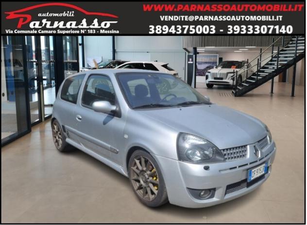 Renault Clio 2.0 16V cat 3 porte Sport - Foto 3